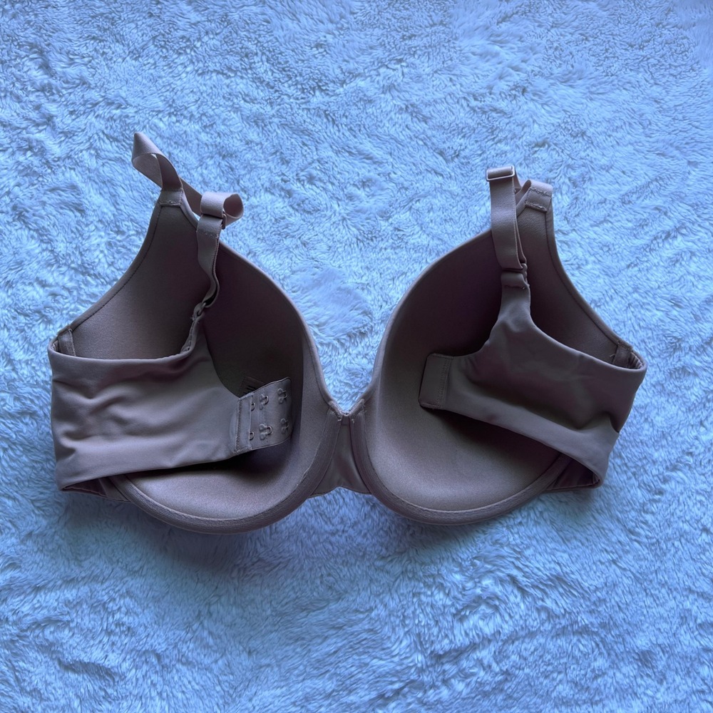 SKIMS Fits Everybody T-Shirt Bra Size 36DD Clay Nude Underwire Seamless PO23299 - Picture 5 of 9